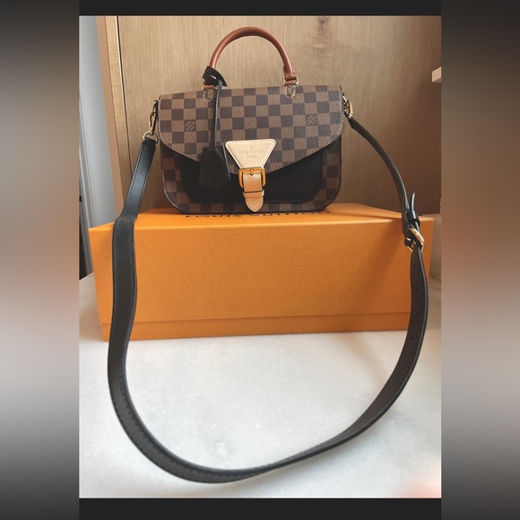 Louis Vuitton Damier Ebene Beaumarchais - Picture 9 of 16